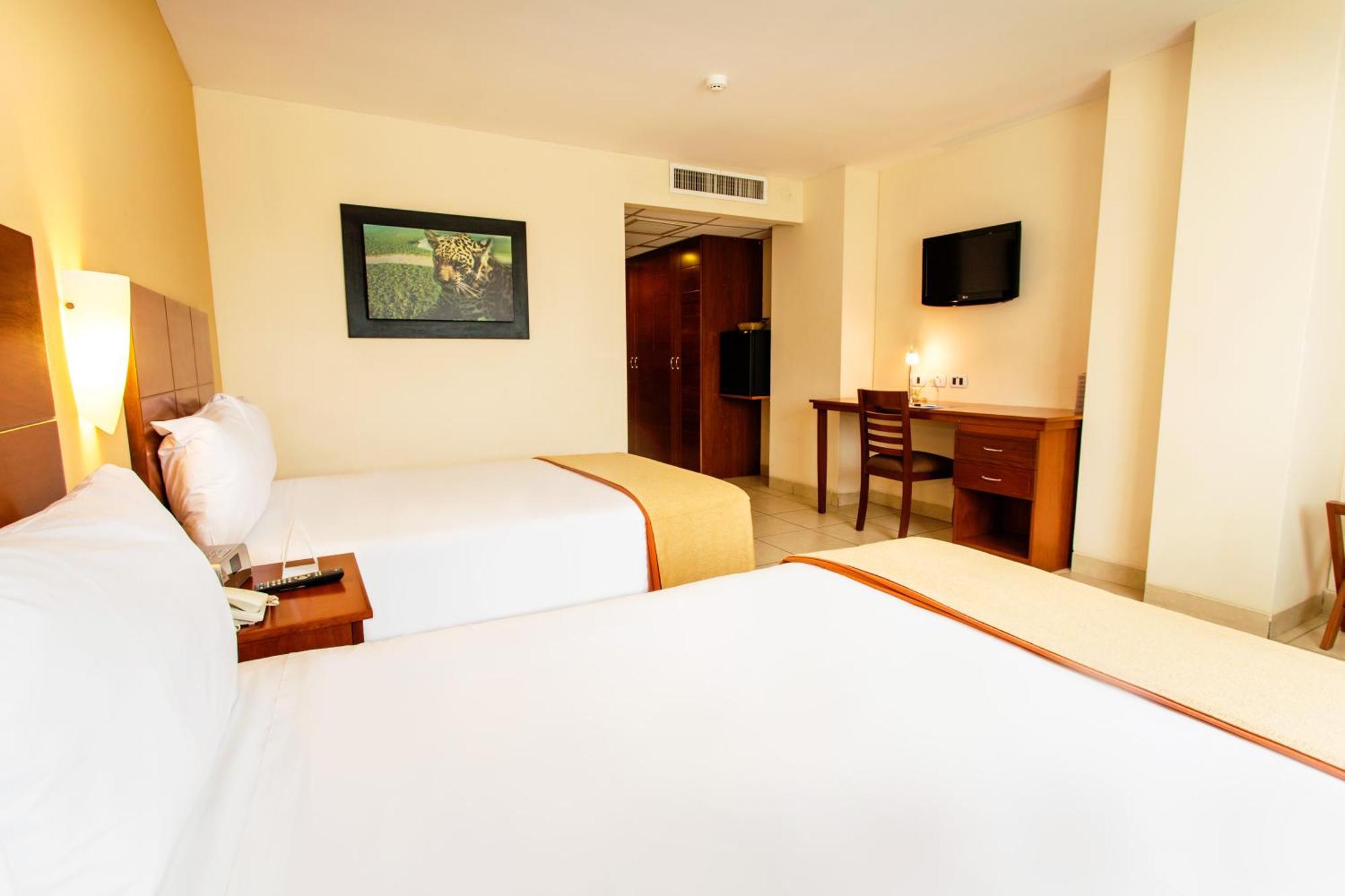 Wyndham Costa Del Sol Pucallpa Exterior foto