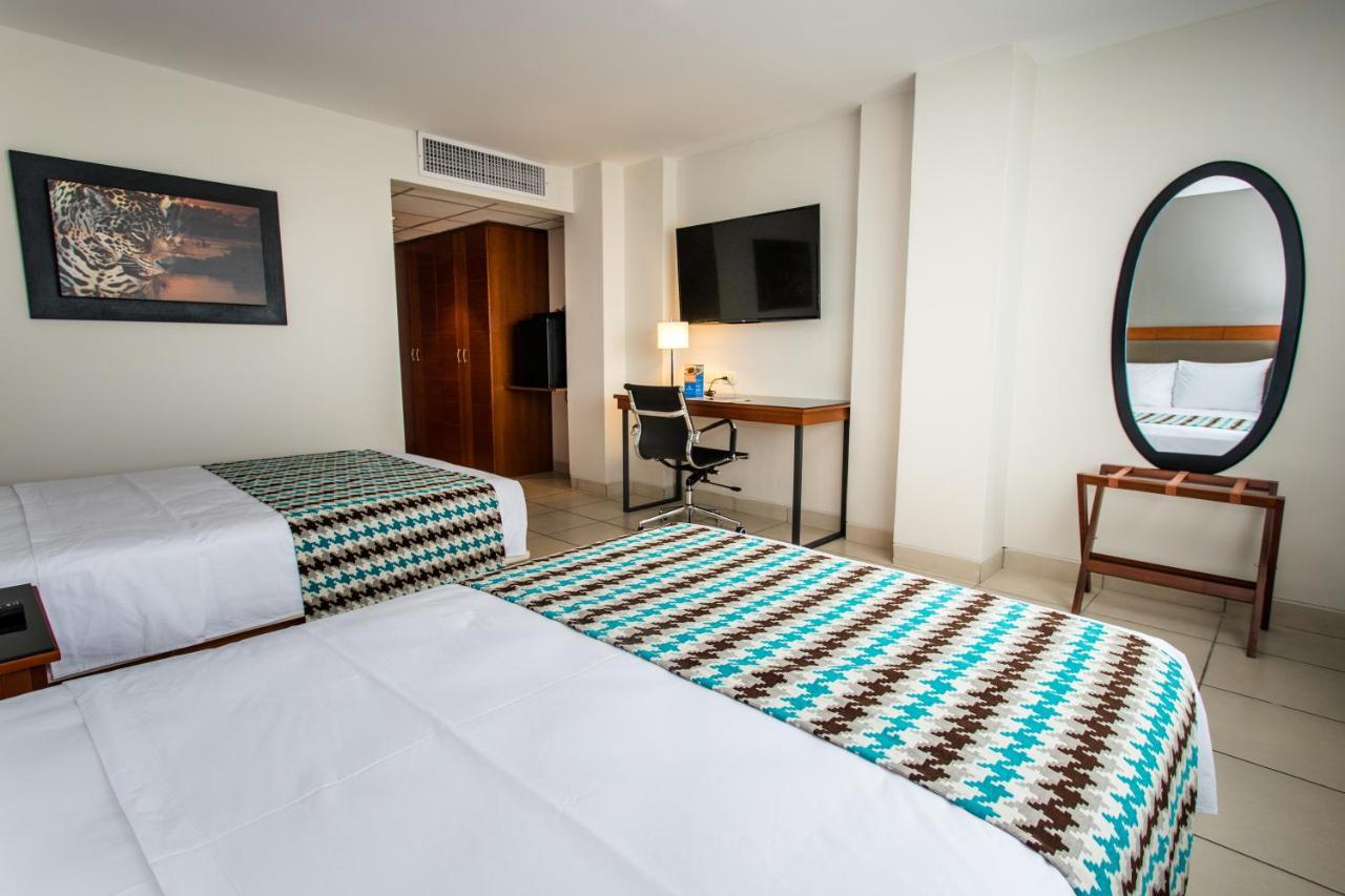Wyndham Costa Del Sol Pucallpa Exterior foto